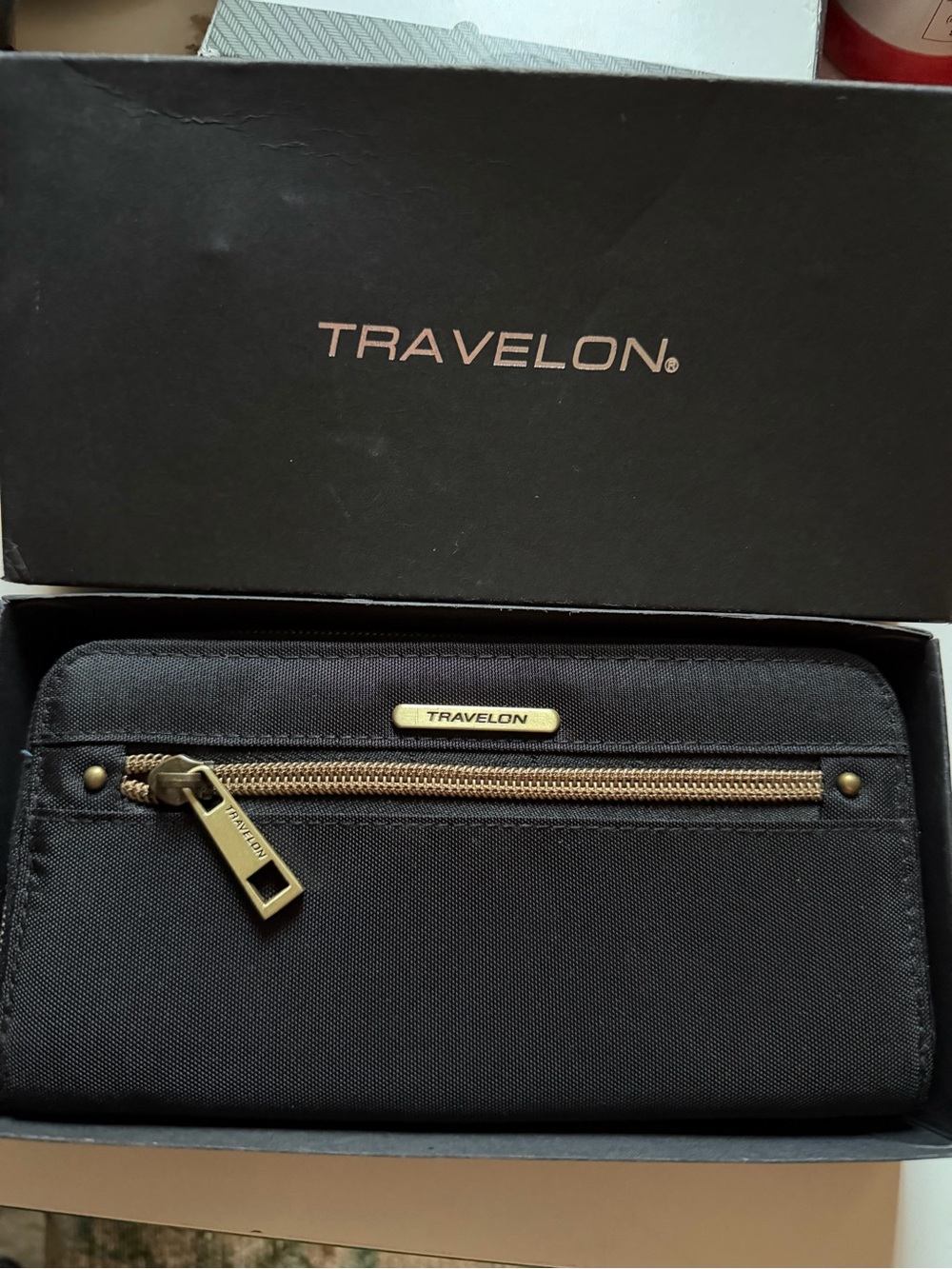 Travelon Black Wallet
